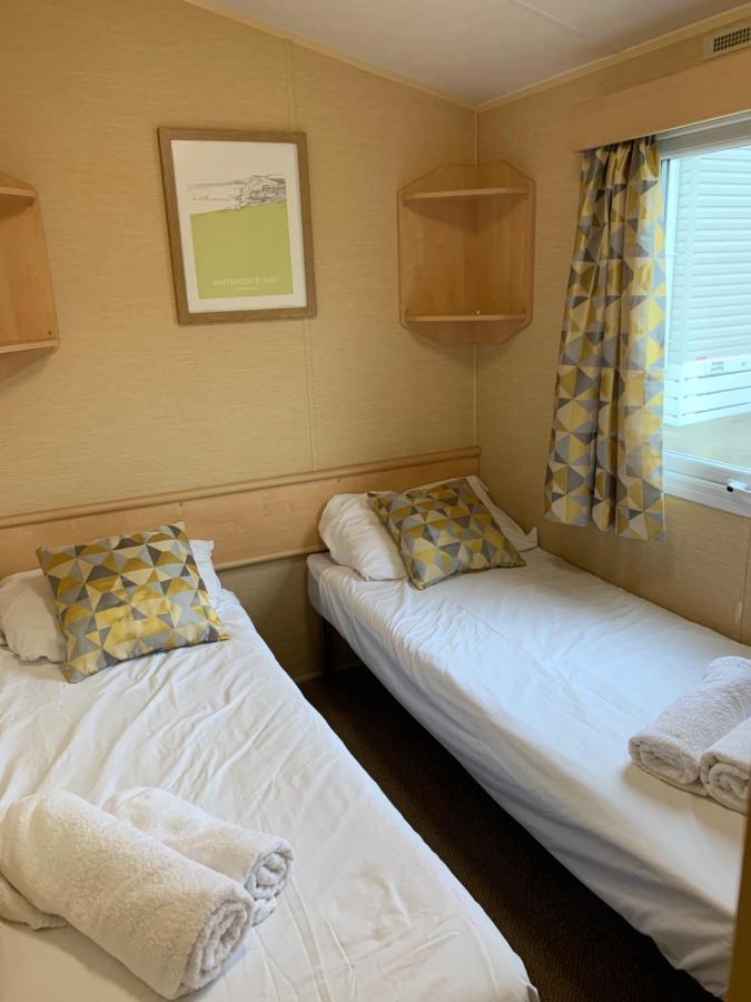Newquay Bay Porth Caravan Hotel Екстериор снимка
